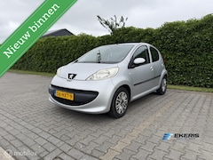 Peugeot 107 - 1.0 5-Deurs | Cruise Control | Elektr. Ramen
