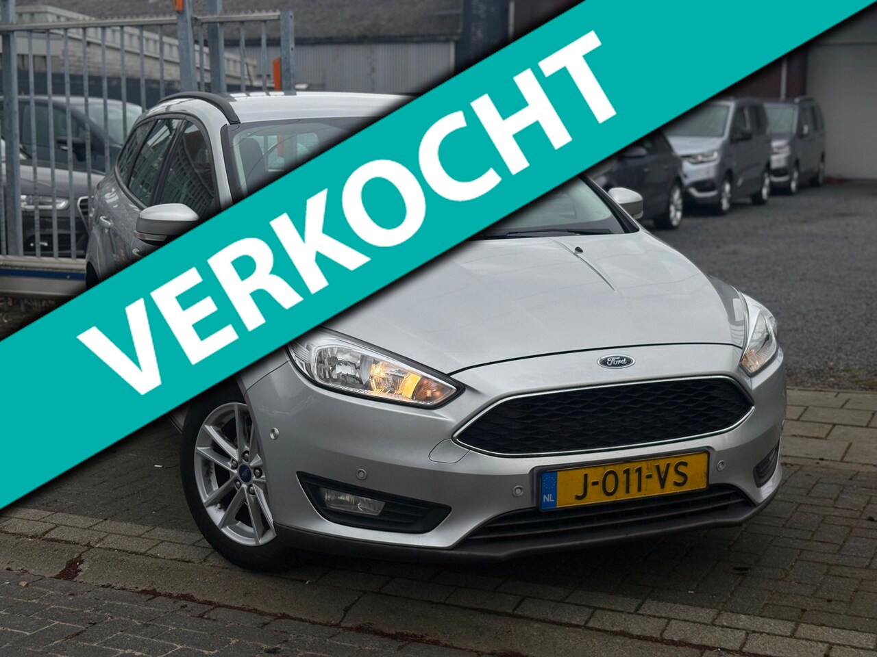 Ford Focus Wagon - 1.0 Businnes | NWE D-Riem | Luxe uitvoering | 16” LMV | Navigatie | - AutoWereld.nl