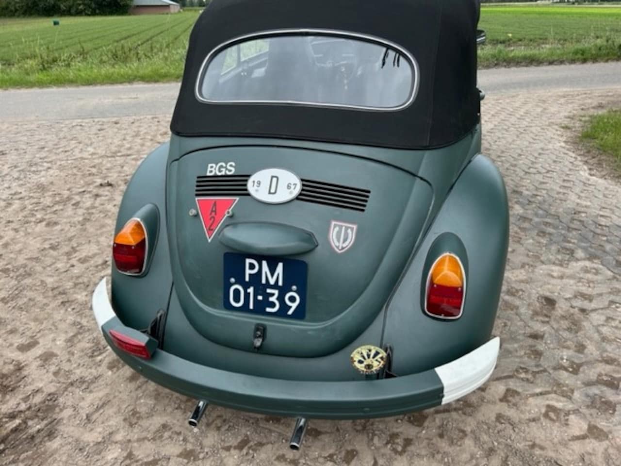 Volkswagen Kever Cabriolet - 1300 Bundesgrenzschutz polizei - AutoWereld.nl