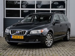 Volvo V70 - 1.6 T4 180pk Limited Edition | 1ste eig. | Leder | Xenon | Trekhaak | Stoelverwarming | El
