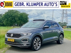 Volkswagen T-Roc - 1.5 TSI Sport R-Line, 1e Eig., Pano, LED, 19" LM, Virtual Cockpit, Trekhaak