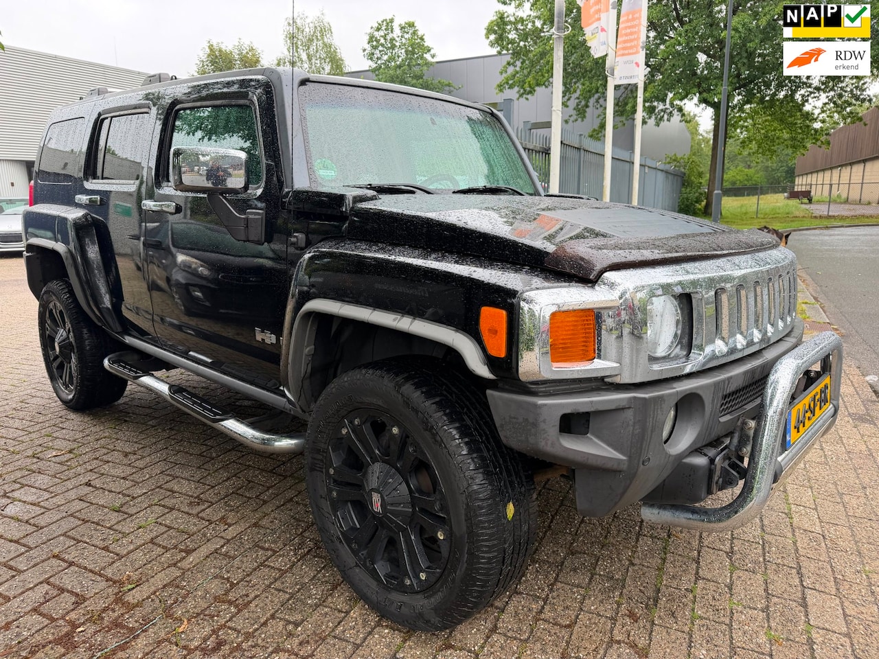 Hummer H3 - 3.5 Executive 2005 , automaat, airco, cruise, elec pakket trekhaak , mooie auto rijd perfe - AutoWereld.nl