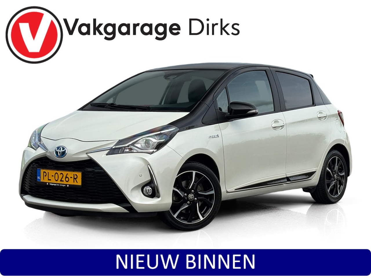 Toyota Yaris - 1.5 Hybrid Bi-Tone ✅ Trekhaak ✅ Camera ✅ Navi - AutoWereld.nl