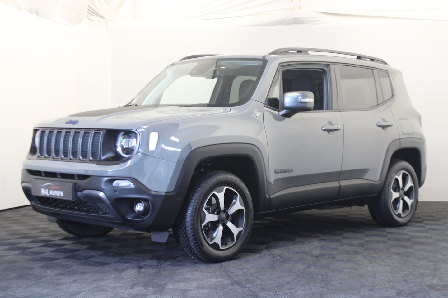 Jeep Renegade - 4xe 240 Plug-in Hybrid Electric Trailhawk |Stoel/stuur verw.|Camera| - AutoWereld.nl