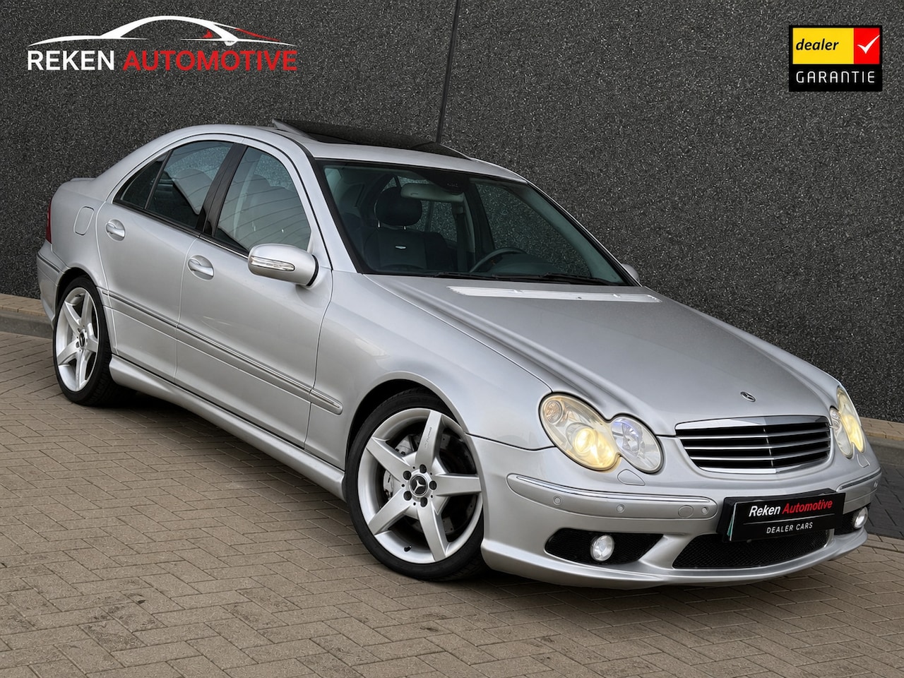 Mercedes-Benz C-klasse - 55 AMG V8 / 368 PK / 510 Nm koppel / Facelift - AutoWereld.nl