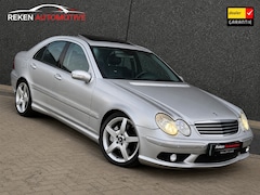 Mercedes-Benz C-klasse - 55 AMG V8 / 368 PK / 510 Nm koppel / Facelift