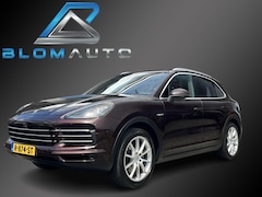 Porsche Cayenne - 3.0 E-Hybrid 463PK PANO+CARPLAY+CHRONO+TREKH