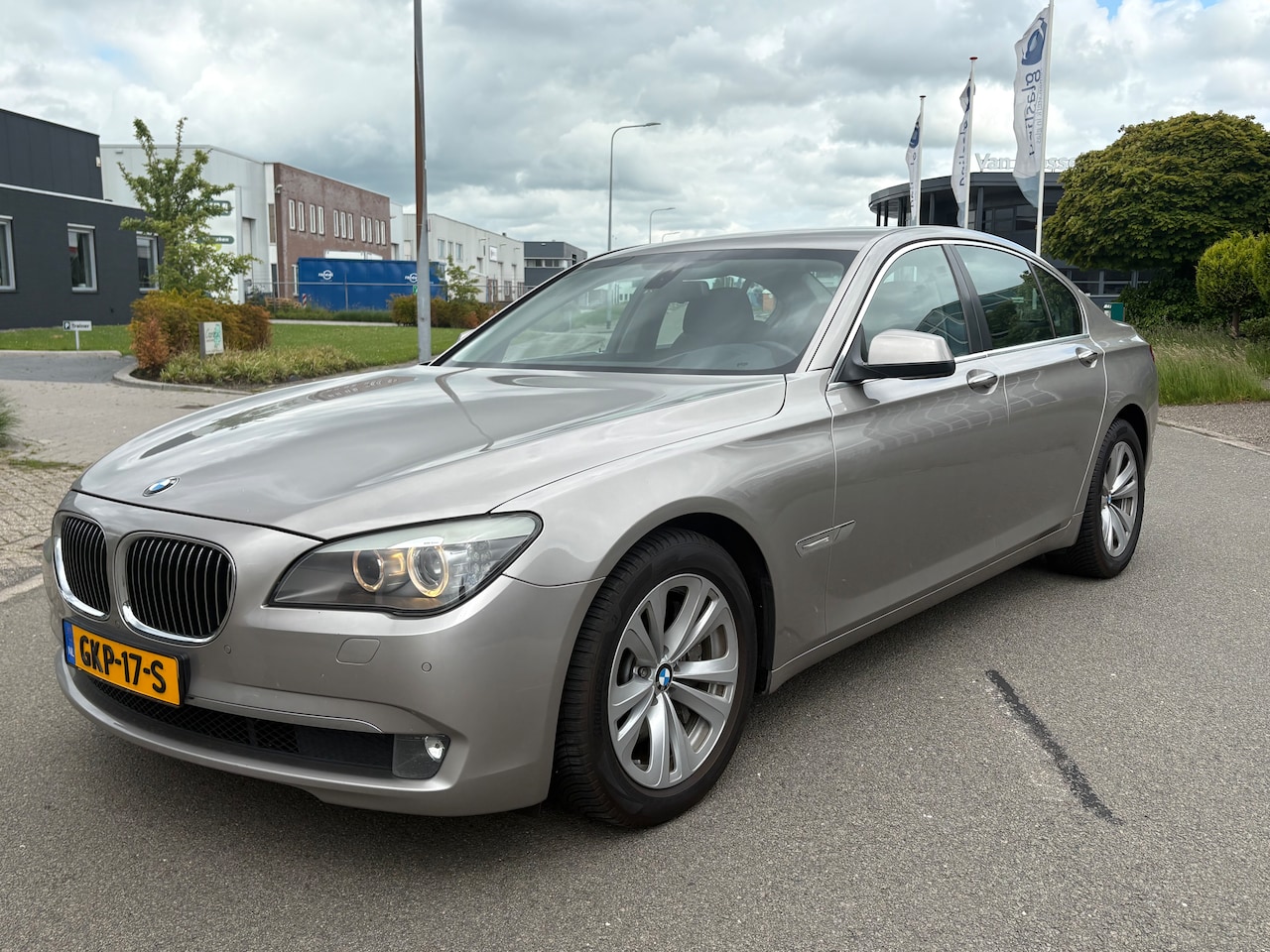 BMW 7-serie - 730d High Executive - AutoWereld.nl