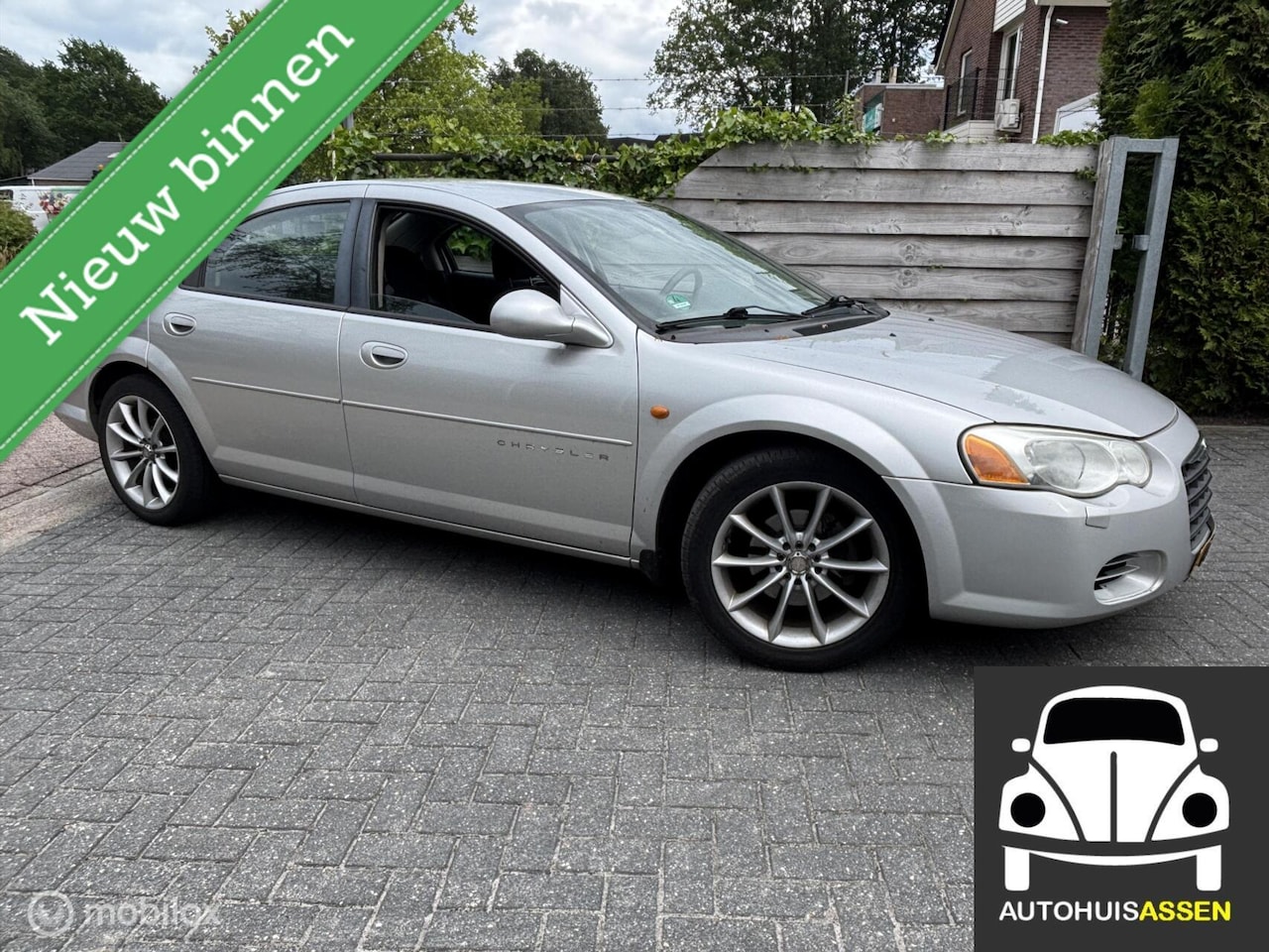 Chrysler Sebring - 2.0i-16V LE 2.0i-16V LE - AutoWereld.nl