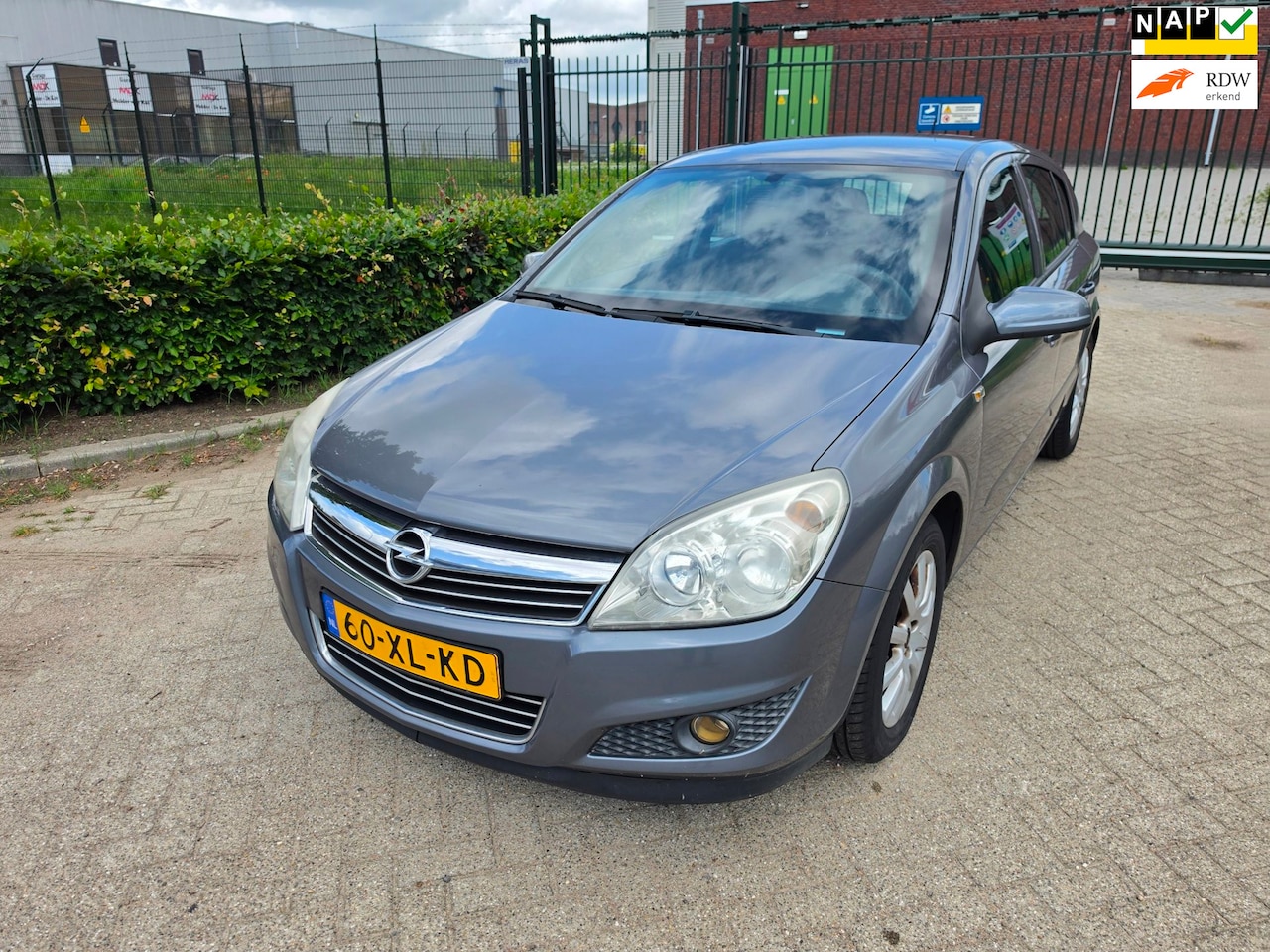 Opel Astra - 1.6 Temptation AIRCO CRUISE NAP NETJES! - AutoWereld.nl
