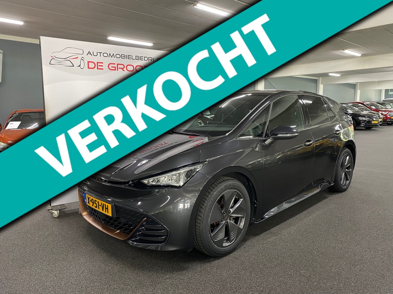 CUPRA Born - Essential 62 kWh/ Eerste eigenaar/NAP/ Apple carplay / SOH 93% - AutoWereld.nl
