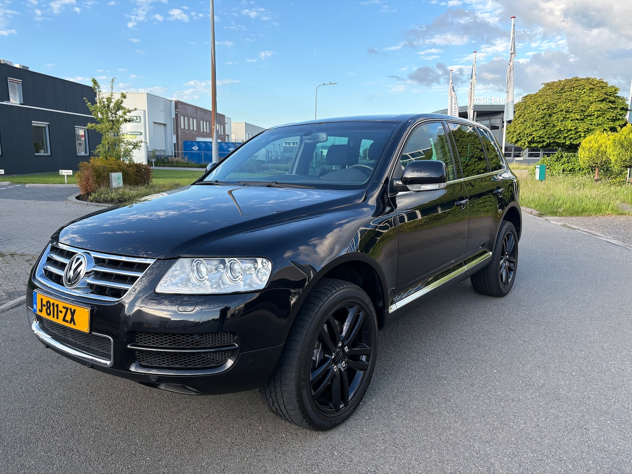 Volkswagen Touareg - 5.0 V10 TDI Exclusive Nieuwstaat - AutoWereld.nl