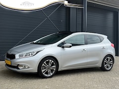 Kia Cee'd - 1.6 GDI 20th Anniversary, Panodak, Carplay, Climate, Cruise