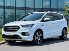 Ford Kuga - 1.5 EcoBoost ST Line // Pano // Navi // Camera // CarPlay // Xenon