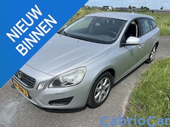 Volvo V60 - 1.6 T3 Kinetic Topconditie