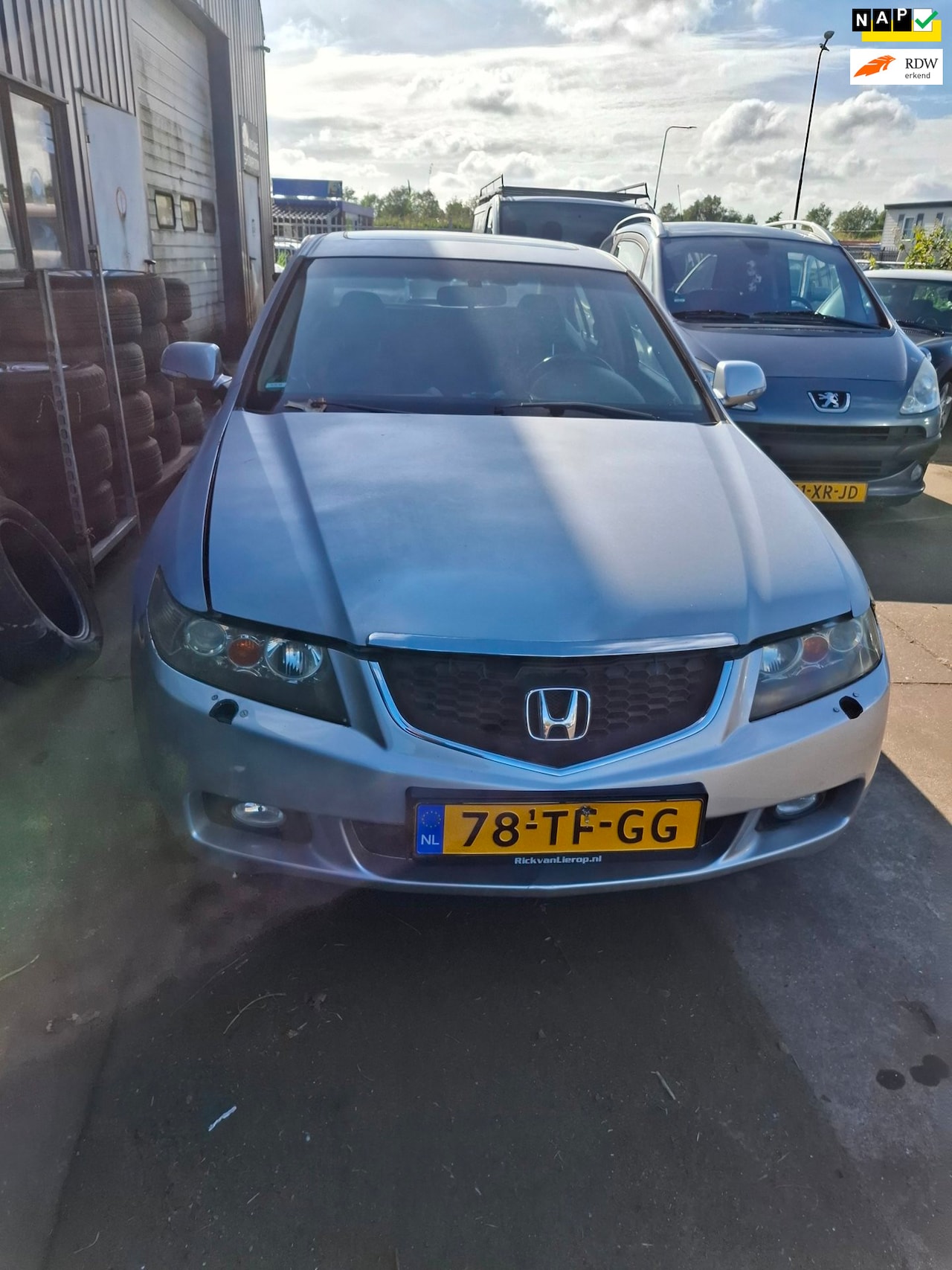Honda Accord - 2.0i Executive 2.0i Executive - AutoWereld.nl
