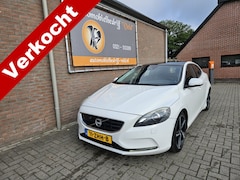 Volvo V40 - 2.0 D4 Summum