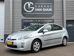Toyota Prius - 1.8 Dynamic 99PK Trekhaak, Navi, Clima, Cruise, HUD, Isofix, ElektrRamen+Spiegels, Camera,