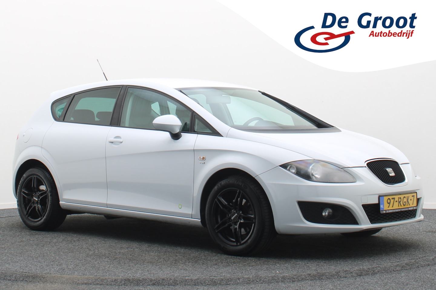SEAT Leon - 1.2 TSI Ecomotive COPA Leer, Cruise, Bluetooth, Stoelverwarming, Climate, PDC, Trekhaak, 1 - AutoWereld.nl
