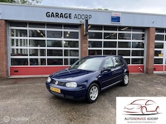 Volkswagen Golf - 1.6-16V FSI Ocean