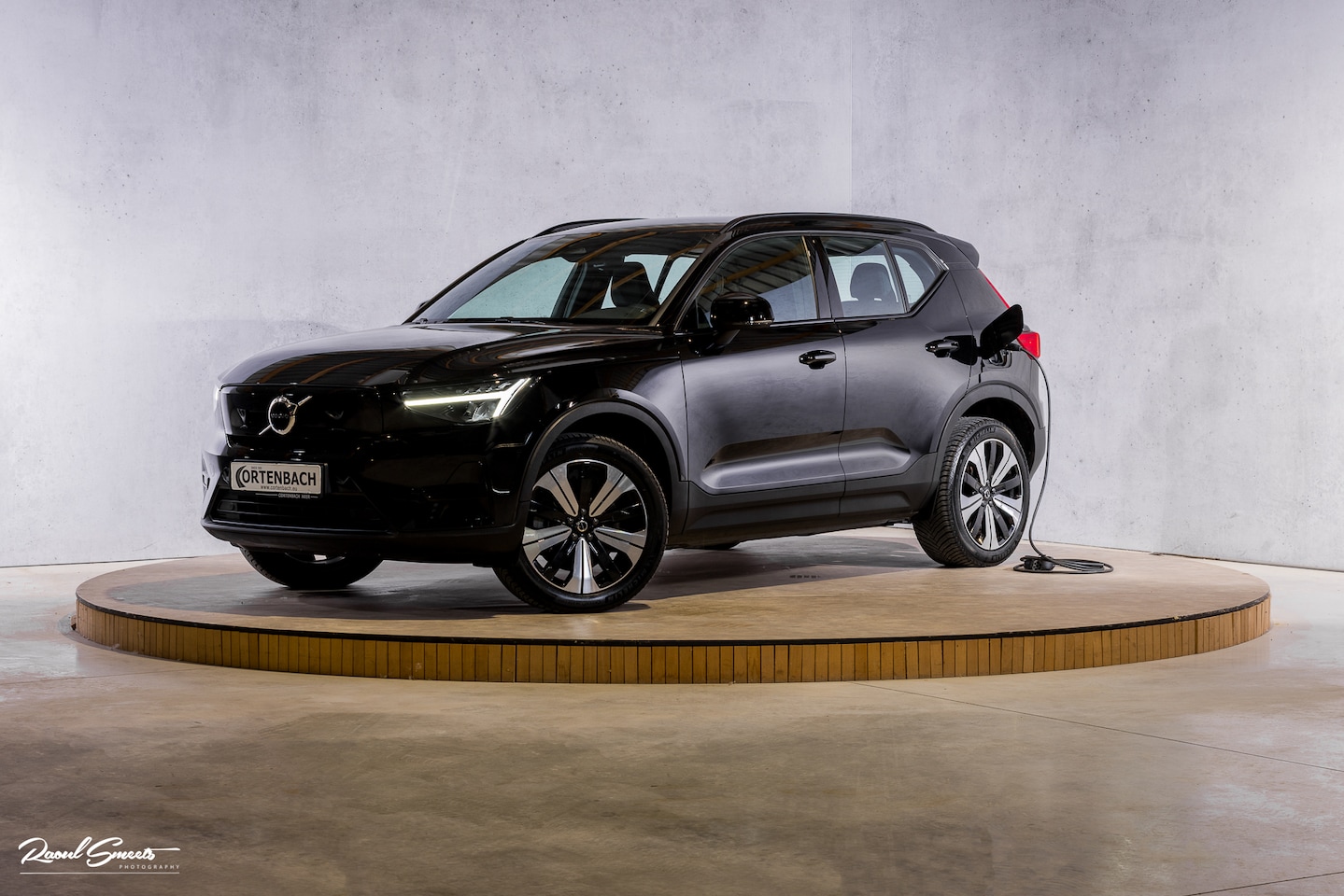 Volvo XC40 - Recharge Plus 70 kWh | Adaptieve cruise | Blis | 19 Inch | Full LED | - AutoWereld.nl