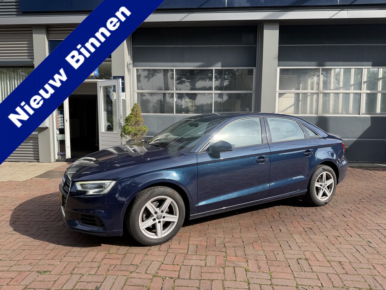 Audi A3 Limousine - 1.0 TFSI Design Pro Line Bj 2017 Navi,Cruise,Clima,Camera 116PK Dealer onderhouden - AutoWereld.nl