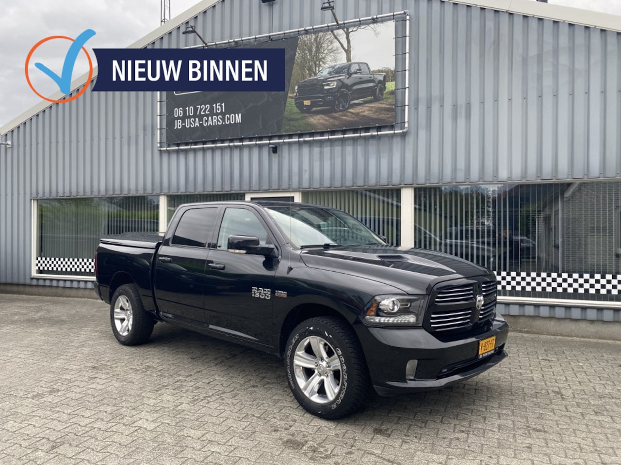 Dodge Ram - Sport Black 5.7 V8 4x4 LPG-3 - AutoWereld.nl