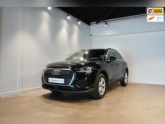 Audi Q3 - 45 TFSI e S edition Stoelverwarming|ACC| S-Line