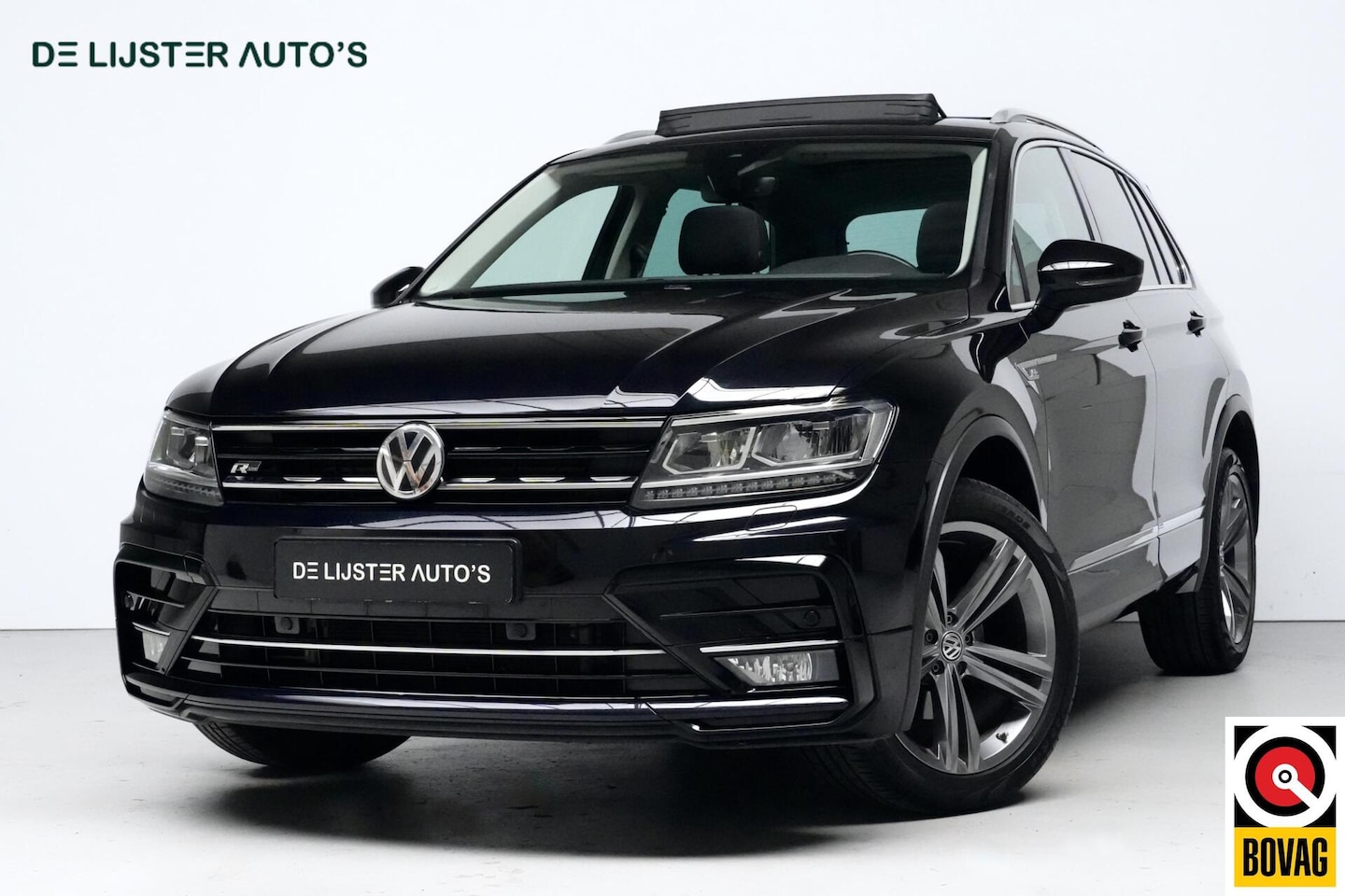 Volkswagen Tiguan - 1.4 TSI R Line 4Motion Automaat 150 PK | Pano-dak | Virtual | CarPlay | Acc | Stoelverwarm - AutoWereld.nl