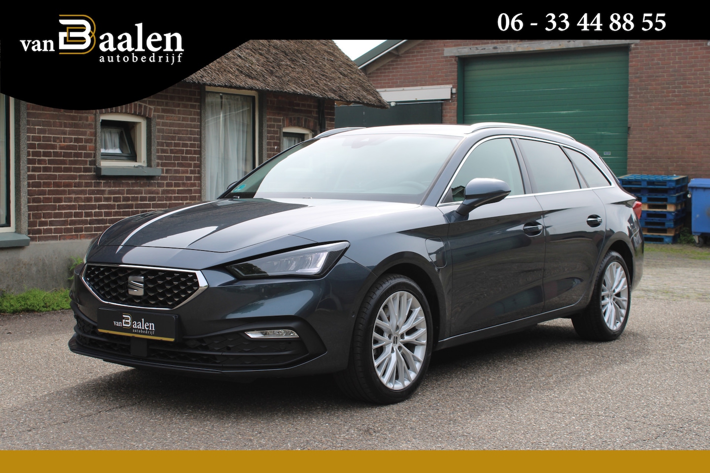 SEAT Leon Sportstourer - 1.4 TSI eHybrid PHEV EXCELLENCE SOh 99,2% NAVI ECC TREKHAAK LED 59000KM!!! - AutoWereld.nl