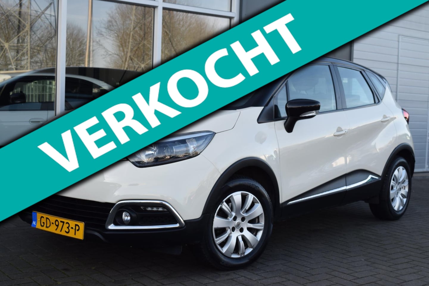 Renault Captur - 1.5 dCi Expression | Automaat | Navi | APK 2-2027 - AutoWereld.nl