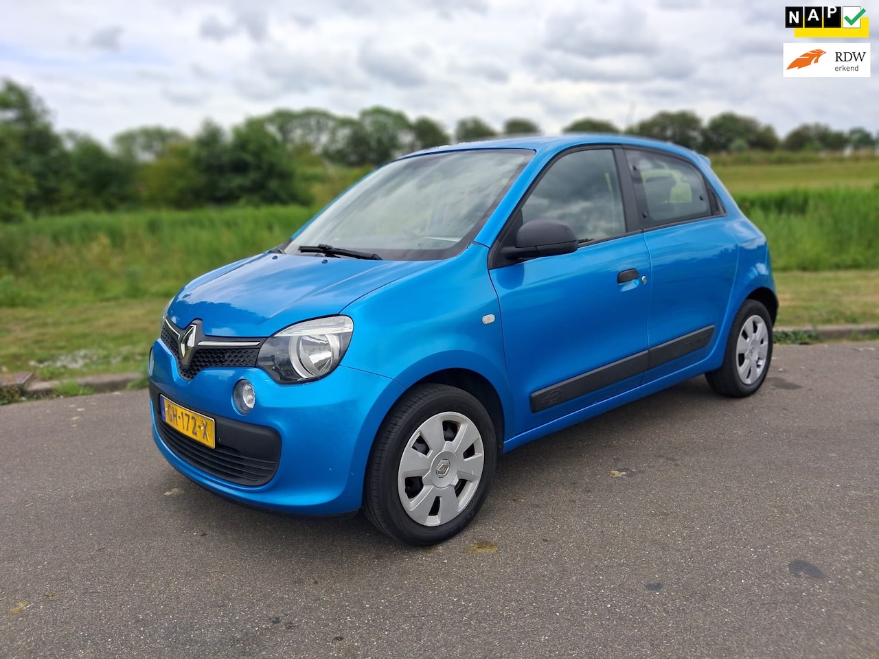 Renault Twingo - 1.0 SCe Authentique BJ 2015 APK Gekeurd AIRCO Zeet nette staat - AutoWereld.nl