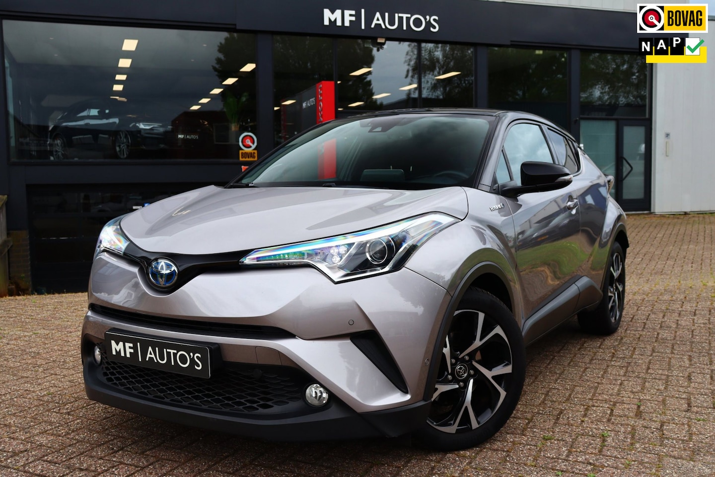 Toyota C-HR - 1.8 Hybrid Business Plus|JBL|Navi|Camera|Stoelverw|Dodehoek - AutoWereld.nl