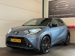 Toyota Aygo X - 1.0 VVT-i S-CVT Premium Apple Carplay, ACC, JBL, Achteruitrijcamera, Parkeersensoren, Stoe