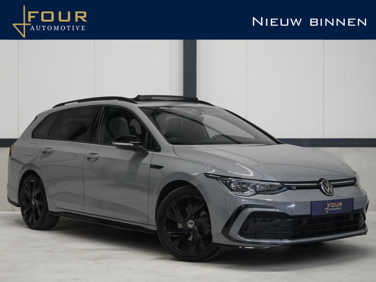 Volkswagen Golf Variant - 1.5 eTSI R-Line | Panoramadak | Trekhaak | HUD | H&K | IQ Light | VOL | - AutoWereld.nl