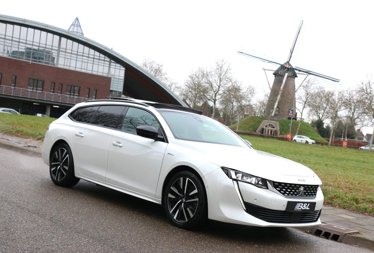 Peugeot 508 SW - 1.6 PHEV Hybride Aut E-EAT8 222Pk PureTech GT Line 1e eigenaar Full Option LED Panoramadak - AutoWereld.nl