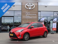 Toyota Yaris - 1.5 HYBRID DYNAMIC NL-AUTO NAVI LM-VELGEN LED PRIVACY-GLASS KEYLESS NAVI DAB+