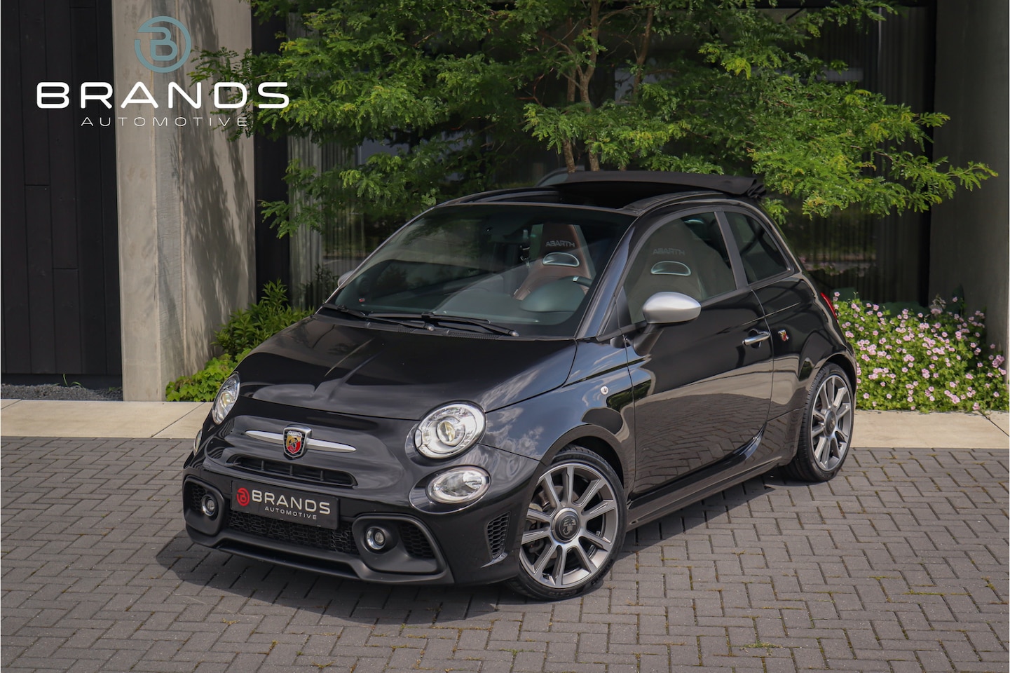Abarth 595 - 595C 1.4 T-Jet Turismo 1e eig Full option Garantie - AutoWereld.nl
