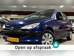 Peugeot 206 - 1.4 XT|NAP|APK02-27|Glazendak|5Deurs|Trekhaak|PerfectOH|Goedrijdend|