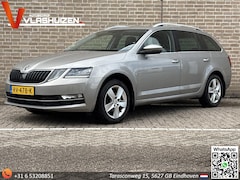 Skoda Octavia Combi - 1.6 TDI Greentech Style Automaat | Camera | Cruise | Climate | Trekhaak |