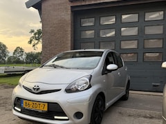 Toyota Aygo - 1.0 VVT-i Aspiration Airco/Facelift/5DRS/LED/NAP