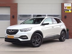 Opel Grandland X - 1.2 Turbo 120 Jaar Edition - Automaat - Carplay - Half leder - NL Auto - Distributieriem v