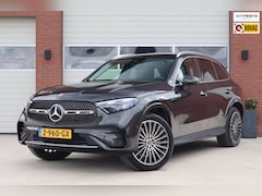 Mercedes-Benz GLC-klasse - 300e 4MATIC AMG Line Panoramadak - Burmester - Wegklapbare trekhaak - 360 view - Keyless