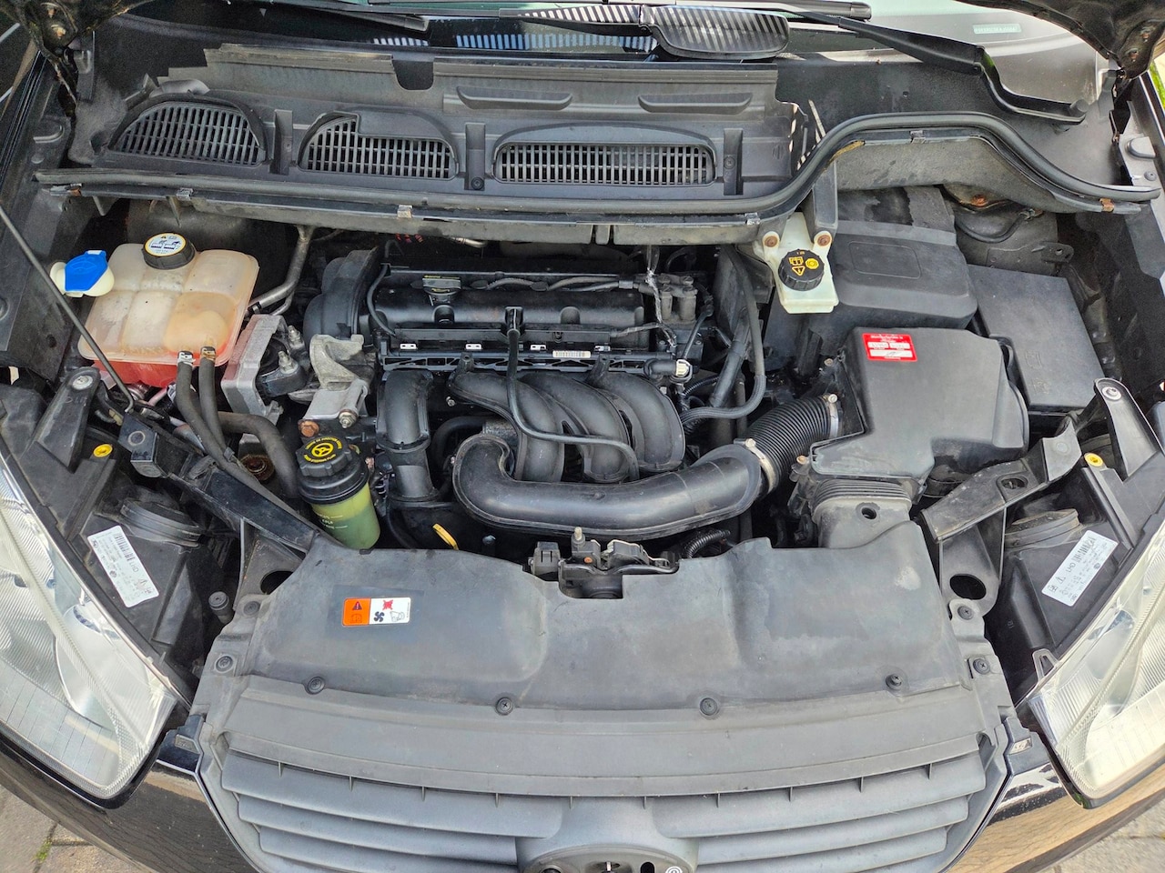 Ford C-Max - 1.6-16V Titanium 1.6-16V Titanium