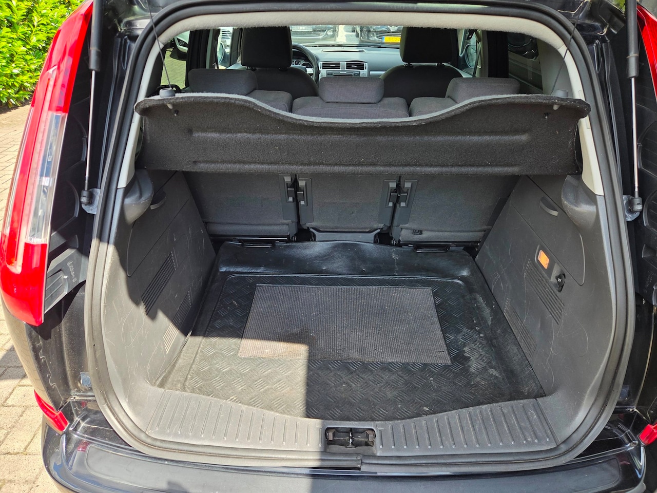 Ford C-Max - 1.6-16V Titanium 1.6-16V Titanium