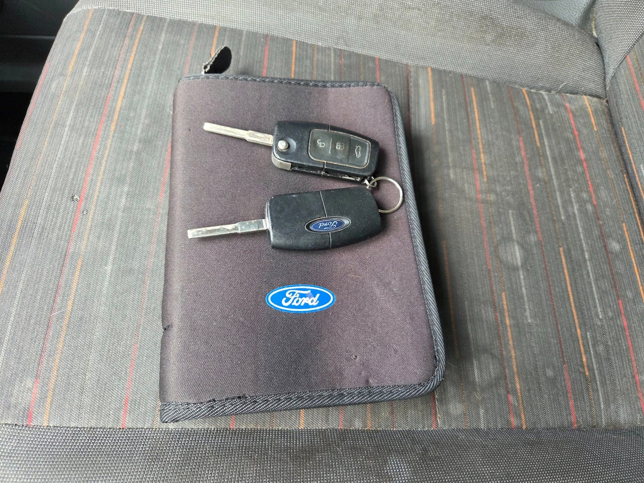 Ford C-Max - 1.6-16V Titanium 1.6-16V Titanium
