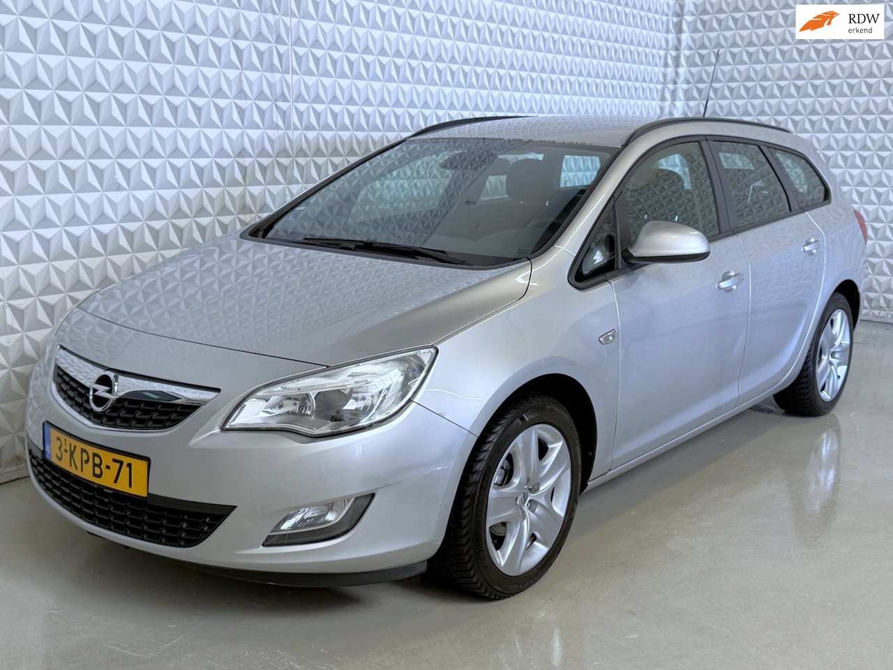 Opel Astra Sports Tourer - 1.4 Edition / LPG-G3 (2011) - AutoWereld.nl
