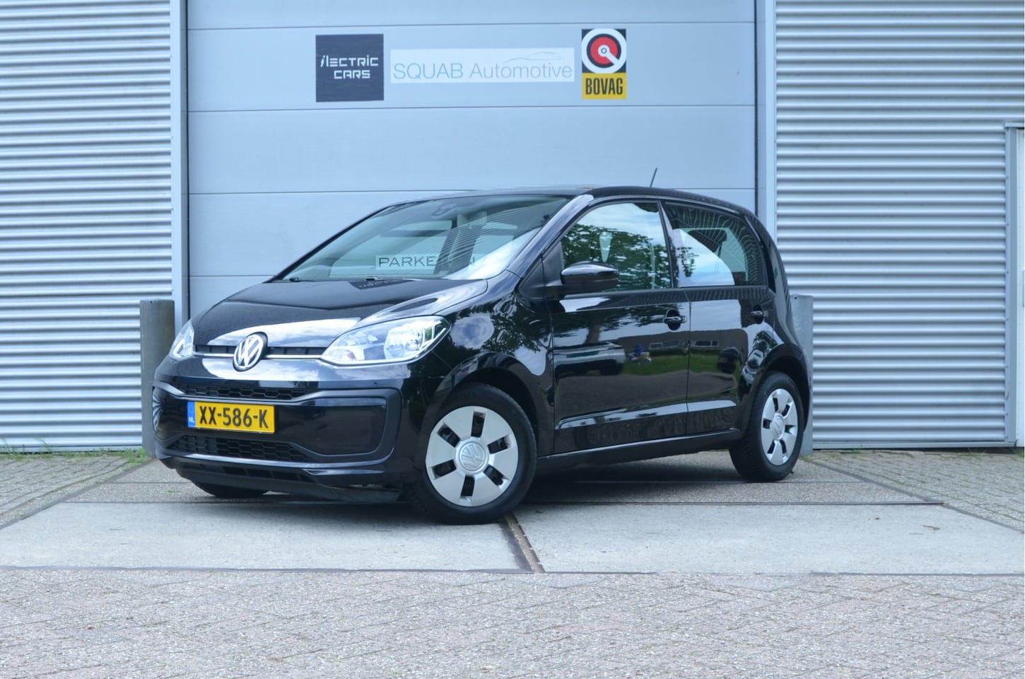 Volkswagen Up! - 1.0 BMT move up! Airco, 12 mnd BOVAG garantie - AutoWereld.nl