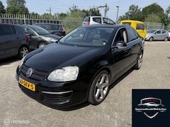 Volkswagen Jetta - 2.5 V5 2007 Automaat Leuke Auto