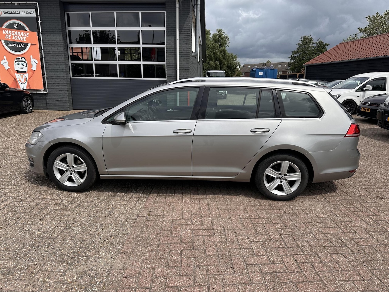 Volkswagen Golf Variant - 1.2 TSI Highline 1.2 TSI Highline - AutoWereld.nl